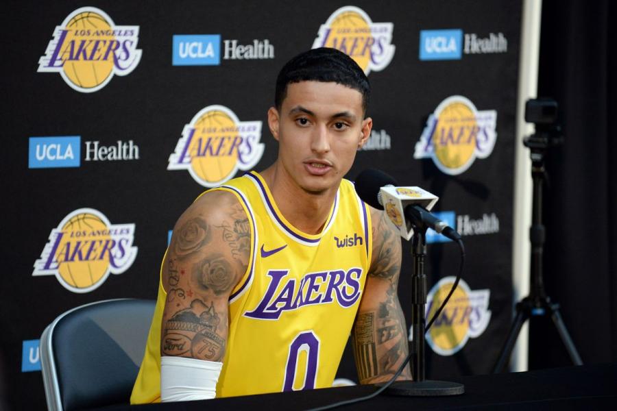 Lakers News: Luke Walton experimenting with Kyle Kuzma at center in scrimmages - Silver Screen and Roll