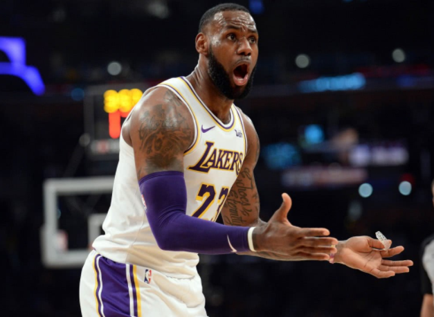 18+15打爆詹皇老東家,魔獸再次打臉湖人,重要數據排NBA替補第三!(影)-黑特籃球-NBA新聞影音圖片分享社區