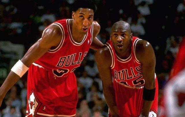單賽季包攬MVP+DPOY+得分王有多難?強如LBJ都沒做到,NBA僅1人做到-黑特籃球-NBA新聞影音圖片分享社區