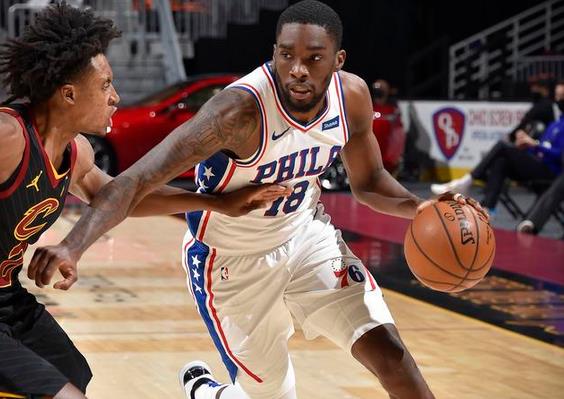 Howard 18+15大號兩雙,Milton 27分,Love復出13分,76人送騎士4連敗!(影)-黑特籃球-NBA新聞影音圖片分享社區