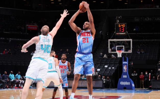 Nash盛讚Aldridge!小喬丹卻沒得到上場機會,他要被跌出輪換陣容了?(影)-黑特籃球-NBA新聞影音圖片分享社區