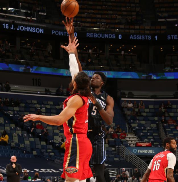 球隊三核缺陣!Walker 砍31+8,鵜鶘延長賽惜敗魔術!(影)-黑特籃球-NBA新聞影音圖片分享社區