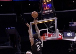 【影片】只怪手指太長？可愛壓哨跳投出手命中無奈超時-黑特籃球-NBA新聞影音圖片分享社區