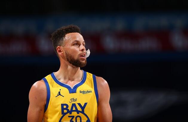 柯瑞又打瘋了！只用29分鐘，狂飆11顆三分再砍40+輕鬆三節打卡！（影）-黑特籃球-NBA新聞影音圖片分享社區