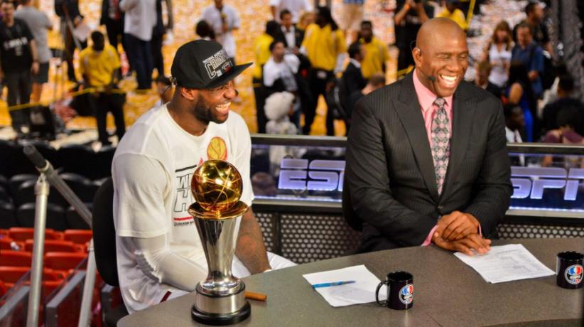 Kobe的名人堂引薦人是喬丹,那詹姆斯未來的引薦人會是誰?-黑特籃球-NBA新聞影音圖片分享社區
