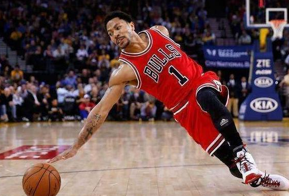 盤點NBA那些打球最傷身體的5大球星!戰神全身30處傷,Wade沒進NBA就少一對半月板,Rose最可惜-黑特籃球-NBA新聞影音圖片分享社區