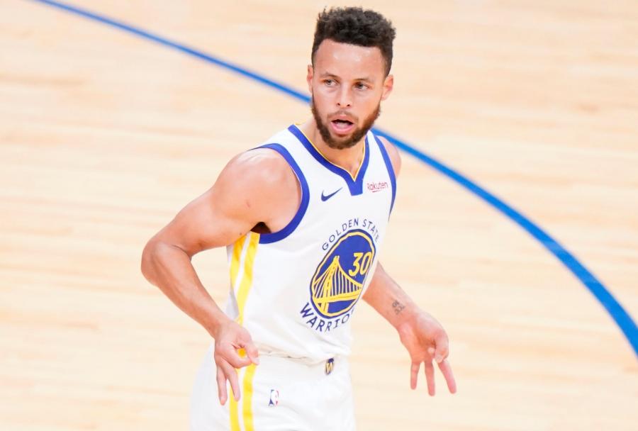 Steph Curry's streak by the staggering numbers: 'Having a blast'