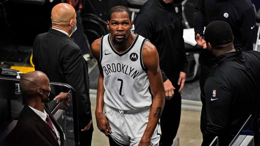 Kevin Durant leaves Nets' game in Miami with thigh injury | Fox News