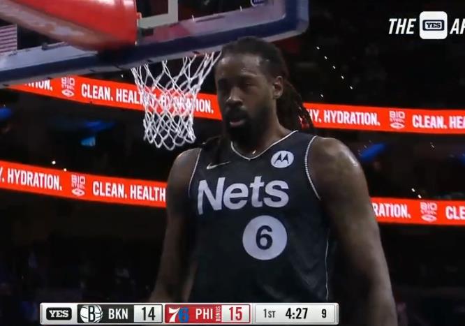 巔峰對決!小喬丹單節11籃板創紀錄,Embiid 14次半場20+聯盟最多!(影)-黑特籃球-NBA新聞影音圖片分享社區
