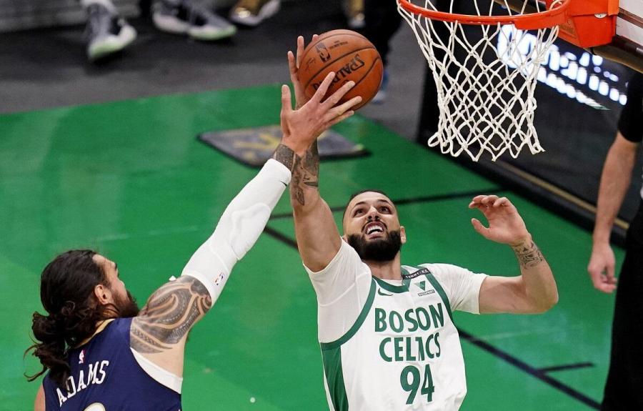 太慘了!237天的努力,26場巔峰,上億高薪,全被這筆交易毀了…-黑特籃球-NBA新聞影音圖片分享社區