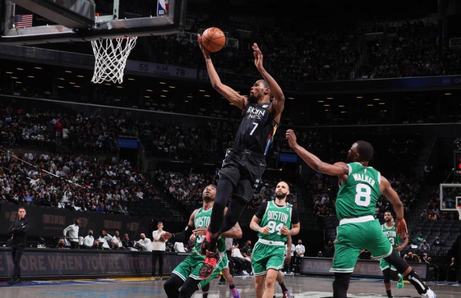 輕輕鬆鬆！杜蘭特三節26+8+5不用再拼命，單節送3火鍋客串中鋒！（影）-黑特籃球-NBA新聞影音圖片分享社區