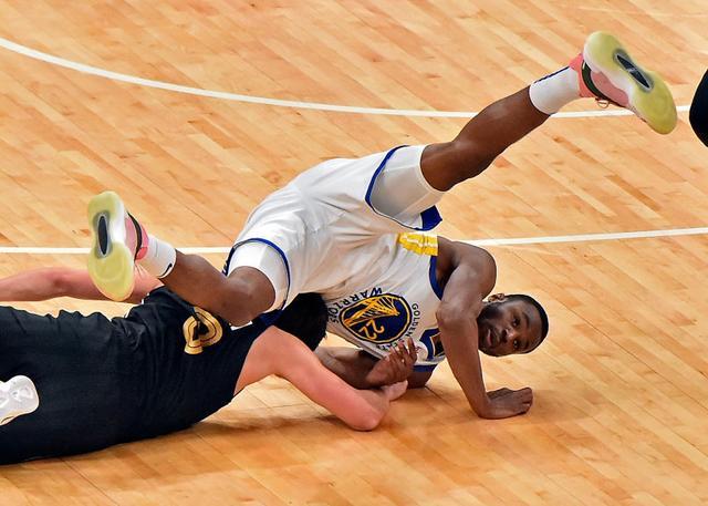 67場全勤!Wiggins徹底砸碎枸杞杯,被名嘴嘲諷後瘋狂暴走,他太敬業了!-黑特籃球-NBA新聞影音圖片分享社區