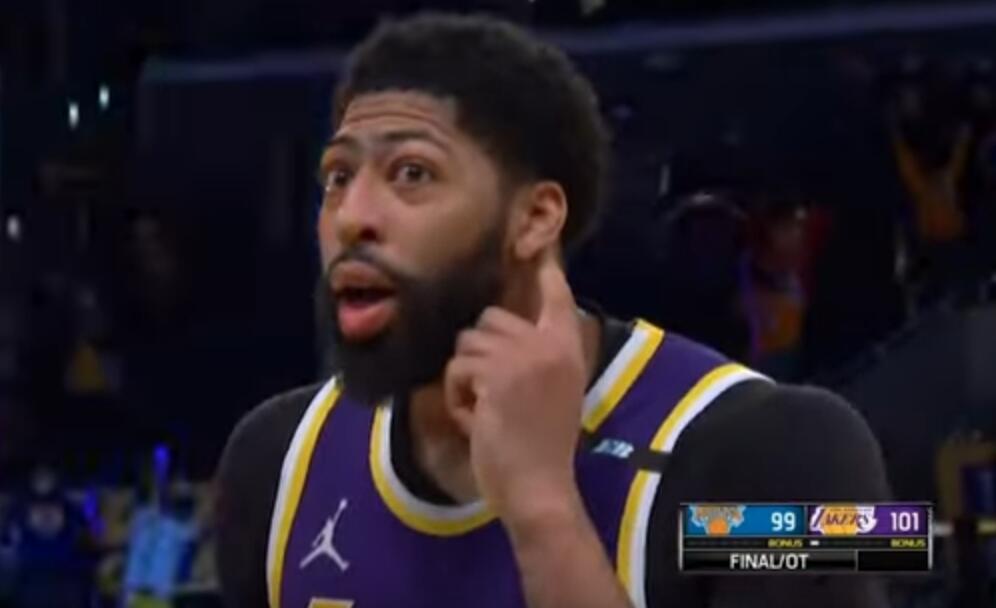 【影片】贏球就是如此霸氣!詹眉聯手隔空挑釁尼克鐵粉斯派克-李,火藥味太濃恩怨誕生!-黑特籃球-NBA新聞影音圖片分享社區