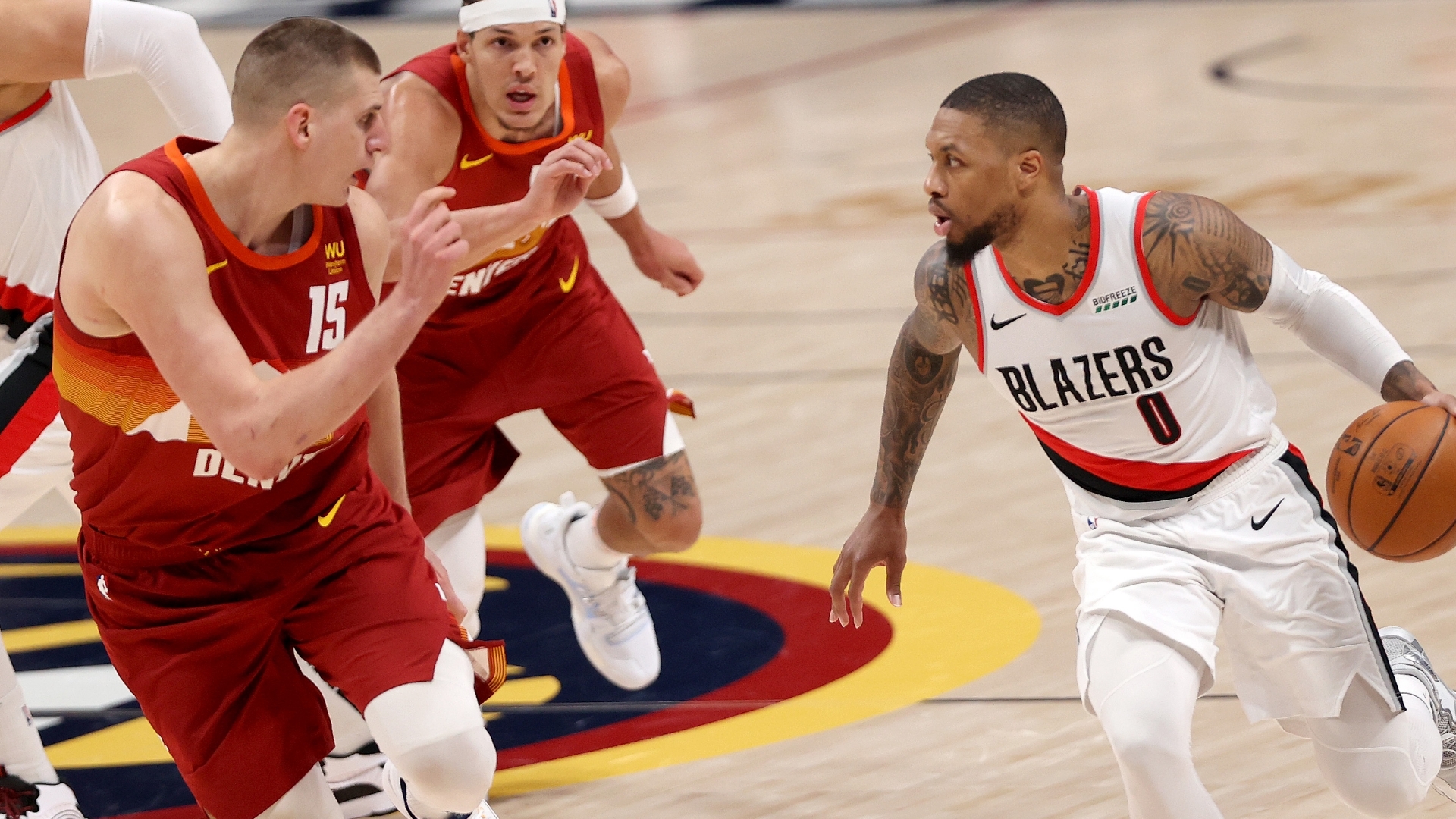 狂轟42+10仍帶不動全隊！Lillard飆9記三分+創4大紀錄：登場42分鐘累慘！（影）-黑特籃球-NBA新聞影音圖片分享社區