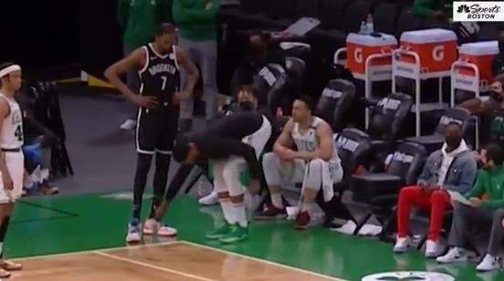 【影片】效仿JR!籃網大勝綠軍,誰注意到TT這一奇葩舉動,杜蘭特:幼稚不幼稚?-黑特籃球-NBA新聞影音圖片分享社區