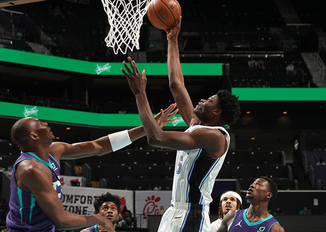 Ball 27+6+6,Rozier 28+5+6,Bacon 26分,黃蜂擊退魔術(影)-黑特籃球-NBA新聞影音圖片分享社區