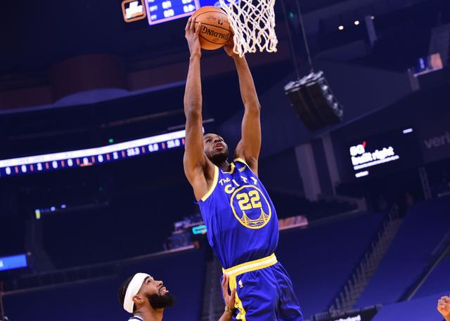 67場全勤!Wiggins徹底砸碎枸杞杯,被名嘴嘲諷後瘋狂暴走,他太敬業了!-黑特籃球-NBA新聞影音圖片分享社區