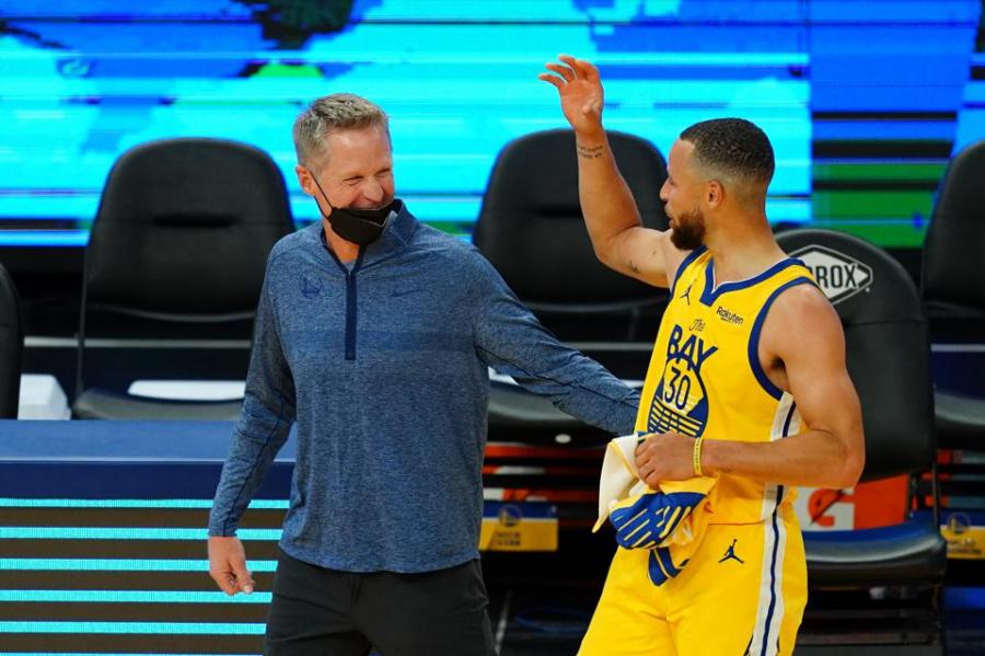 Steph Curry Hit More 3-Pointers In April Than Larry Bird Did During The 1986-87 Season