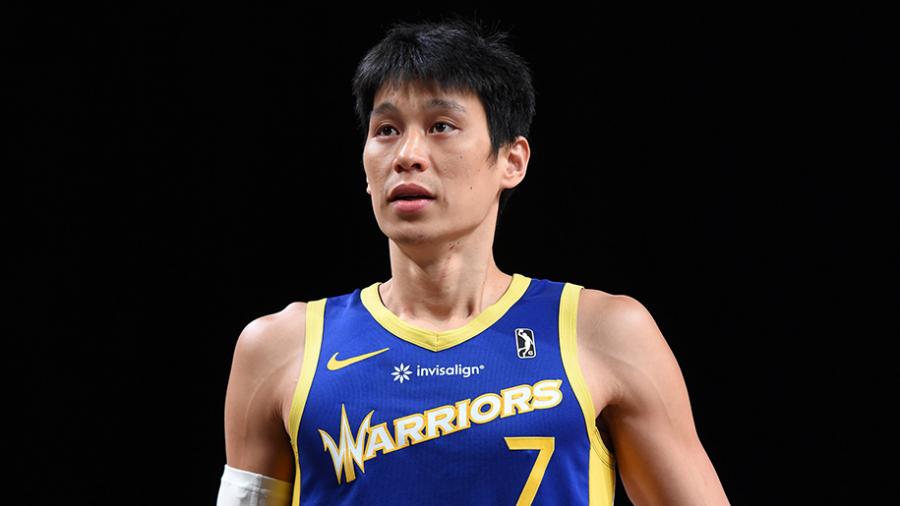 Jeremy Lin trần tình mùa thất nghiệp: “Tôi nghĩ mình đủ đẳng cấp là cầu thủ  NBA”