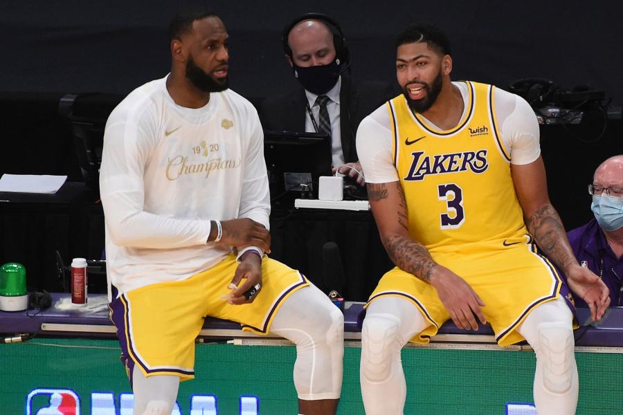 LeBron James, Anthony Davis' Lakers returns on the horizon