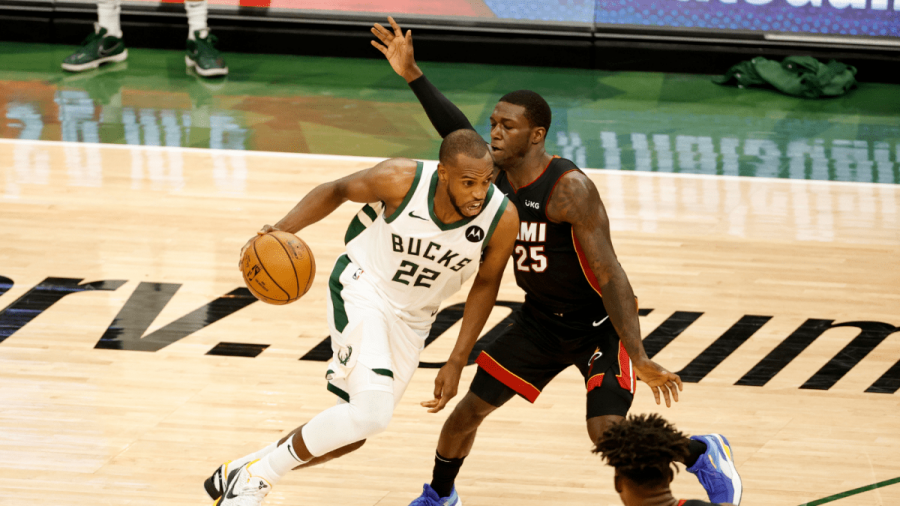 Live NBA playoff updates as Giannis Antetokounmpo and Milwaukee seek 2-0 lead over Miami – | FR24 News English
