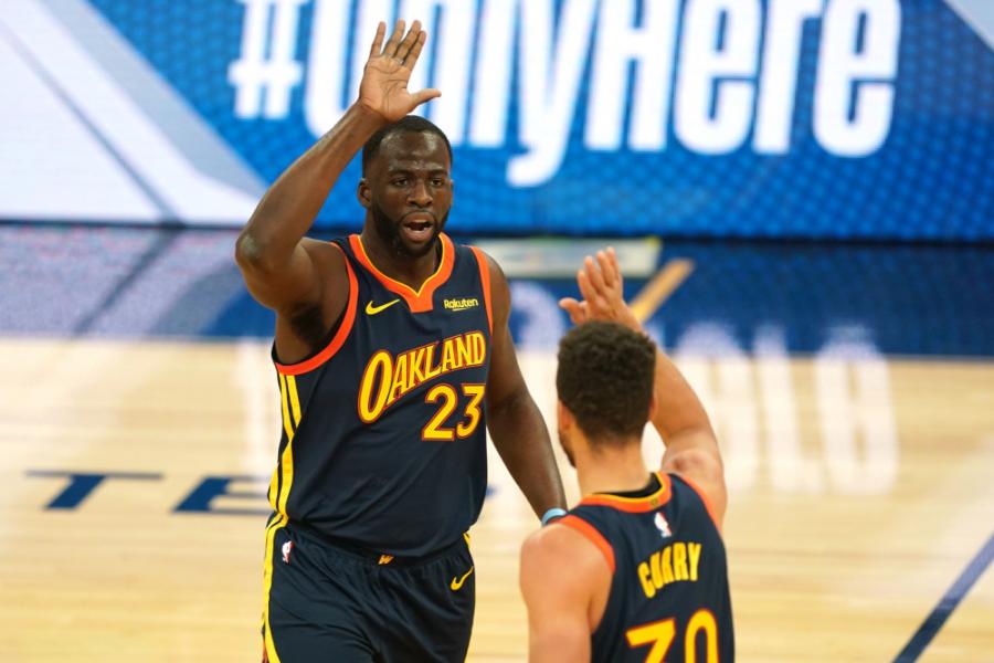 Draymond Green-to-Stephen Curry is the NBA's most lethal assist duo