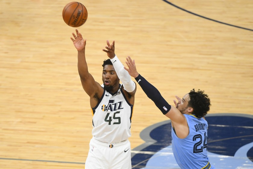 Mitchell scores 29 points, Jazz beat Grizzlies for 2-1 lead - The San Diego Union-Tribune