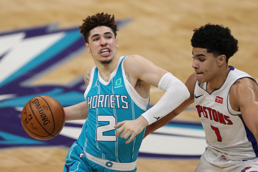 LaMelo Ball returns, helps Hornets beat Pistons 107-94 | YourCentralValley.com KSEE24 | CBS47