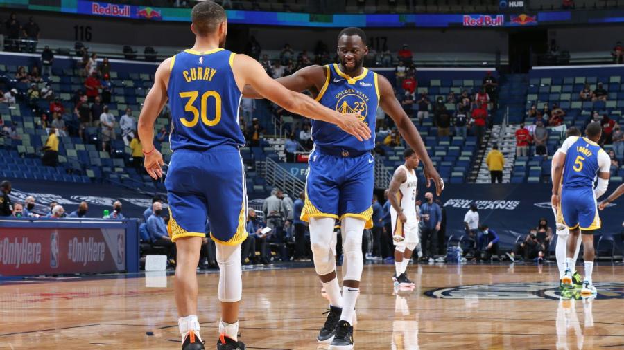 Draymond Green says teams are 'terrified' of Stephen Curry, whose recent  play has emboldened Golden State Warriors for playoff push - ABC7 San  Francisco