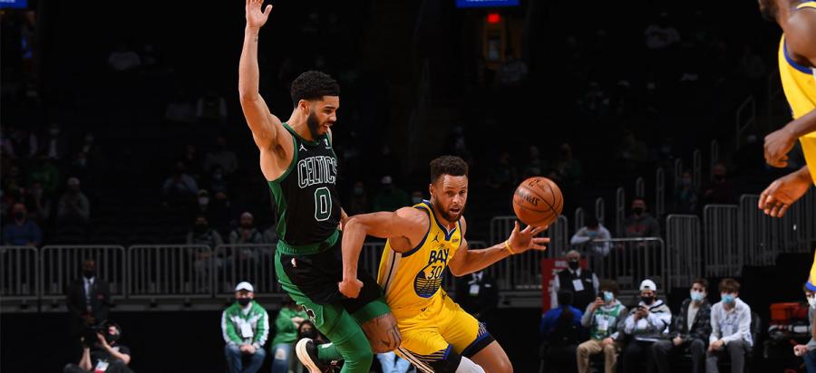 Jayson Tatum Outduels Steph Curry in Epic Primetime Battle | Boston Celtics