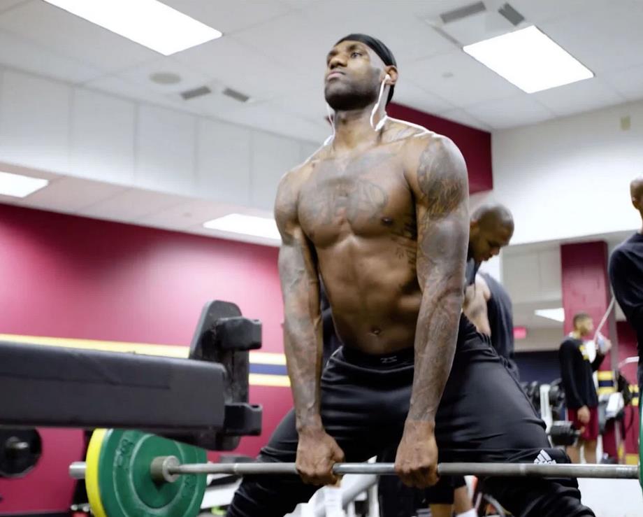 有一種胸肌叫做NBA:韋德最性感,威少最完美,而他的最大!-黑特籃球-NBA新聞影音圖片分享社區