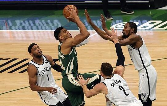 公鹿1-2籃網 | 字母哥和Middleton合砍68+29，杜蘭特30分，公鹿防守大戰險勝籃網！（影）-黑特籃球-NBA新聞影音圖片分享社區