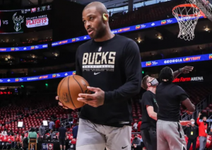 P.J. Tucker談底角獲得機會傳給Khris Middleton：我高興得像自己投進了-黑特籃球-NBA新聞影音圖片分享社區