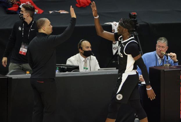 NBA現役最會用人教練?讓退化巨頭重返巔峰,邊緣人在他麾下也騰飛!-黑特籃球-NBA新聞影音圖片分享社區