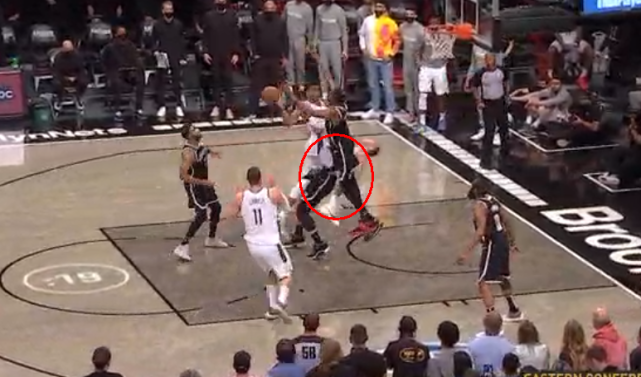 籃網公鹿G7裁判報告出爐：關鍵時刻3次漏判，籃網2次吃虧，塔克關鍵切球為打手！-黑特籃球-NBA新聞影音圖片分享社區