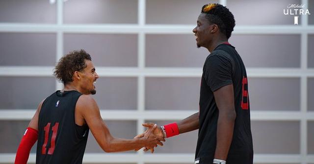 Clint Capela:之前每次開「荒原路華攬勝」都被Tucker吐槽,所以我換了輛藍寶堅尼!-黑特籃球-NBA新聞影音圖片分享社區