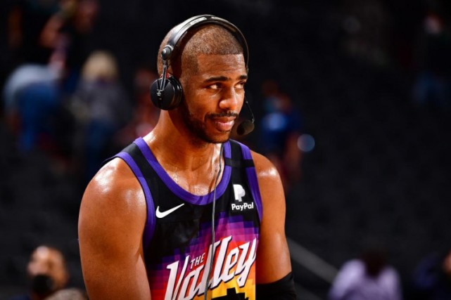 喜當爹?戰勝快艇賽後,Ayton:保羅給我發簡訊「父親節快樂」,我懵了!-黑特籃球-NBA新聞影音圖片分享社區