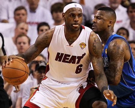 11年湖人為何被橫掃？Kobe表現如何？和James打獨行俠時比起來呢？-黑特籃球-NBA新聞影音圖片分享社區