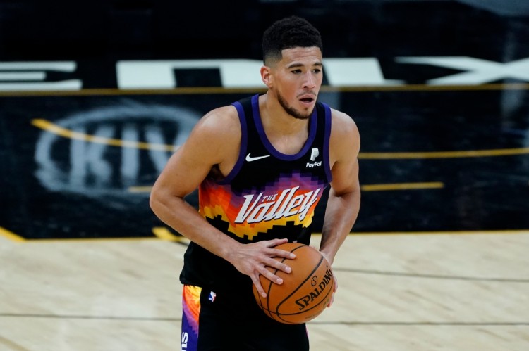 Lue:防守Booker是一個艱鉅挑戰,暫時還不清楚小Morris的健康情況!-黑特籃球-NBA新聞影音圖片分享社區