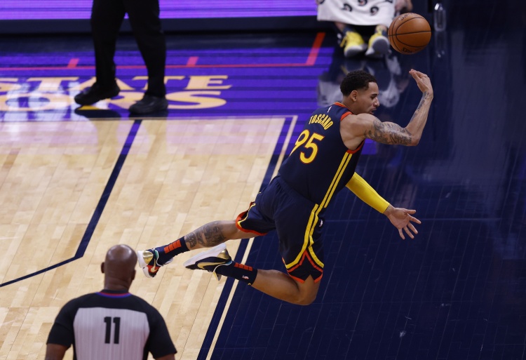 Anderson：有一個裁判不尊重我Green幫我訓了他一頓！-黑特籃球-NBA新聞影音圖片分享社區