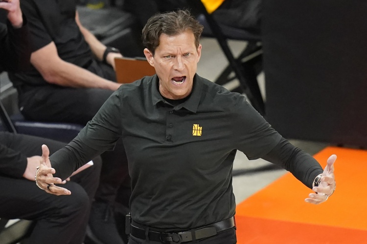 Quin Snyder：非常感激Dennis Lindsay對我的信任給予我執教爵士的機會