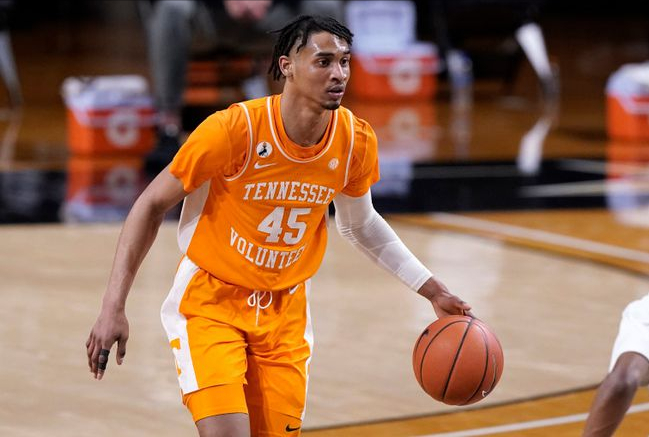 都在吹Cunningham，別忘了這個飛天狂魔！彈跳121公分，天賦肉眼可見-黑特籃球-NBA新聞影音圖片分享社區