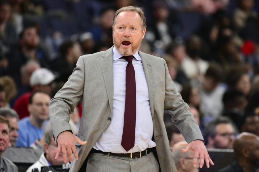 Mike Budenholzer:只想爭冠而不努力是浪費時間隊員們要變得更全面-黑特籃球-NBA新聞影音圖片分享社區