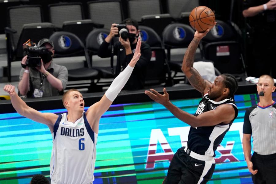 Clippers-Mavericks live updates: Game 5 of NBA first-round playoff series –  Daily News