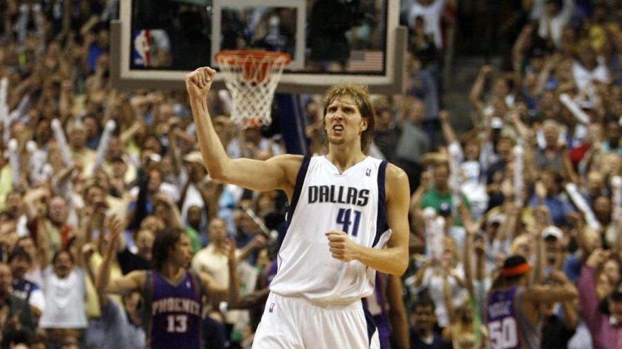 Justin Kubatko on Twitter: &quot;📅 On this day in 2006, Dirk Nowitzki set a  @dallasmavs playoff record by scoring 50 points in a win over the Suns in  Game 5 of the