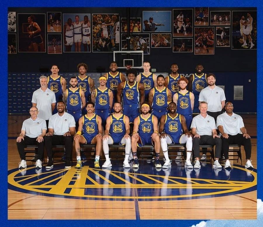 GSWL on Twitter: &quot;Stephen Curry Klay Thompson Draymond Green Andrew Wiggins Juanito Toscano James Wiseman Kevon Looney Jordan Poole Pick #7 Pick #14 ¿Cómo no ilusionarse?… https://t.co/nVgtxYQyt7&quot;