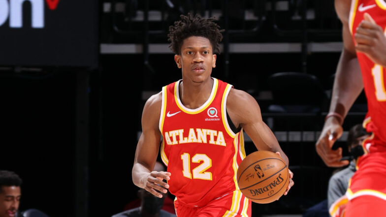 Hawks forward De&#39;Andre Hunter to undergo surgery on ailing right knee |  NBA.com