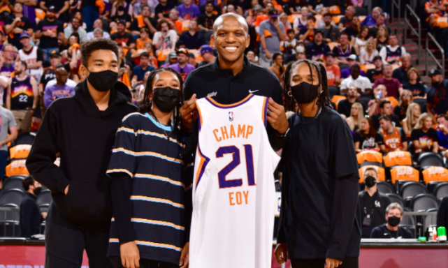 太陽Jones當選最佳總經理!4分險勝爵士高管,籃網GM排名第三!-黑特籃球-NBA新聞影音圖片分享社區