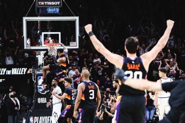 控衛之神!保羅砍21+11僅1失誤,賽後談末節6中6統治比賽:我第三節投丟了太多,得彌補下!-黑特籃球-NBA新聞影音圖片分享社區