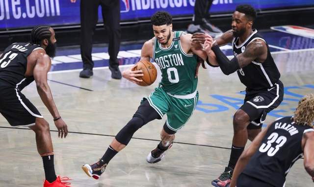 追夢綠重排現役25歲以下前五球星!胖虎被移出排名,換上了他,並給出原因!-黑特籃球-NBA新聞影音圖片分享社區